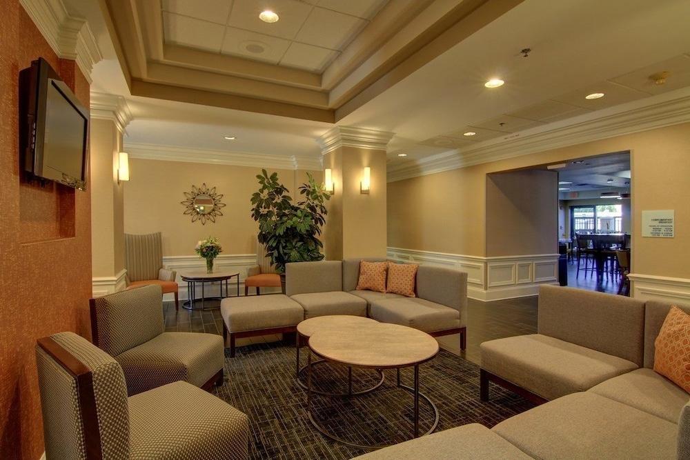 Holiday Inn Express & Suites Alpharetta By Ihg Eksteriør billede